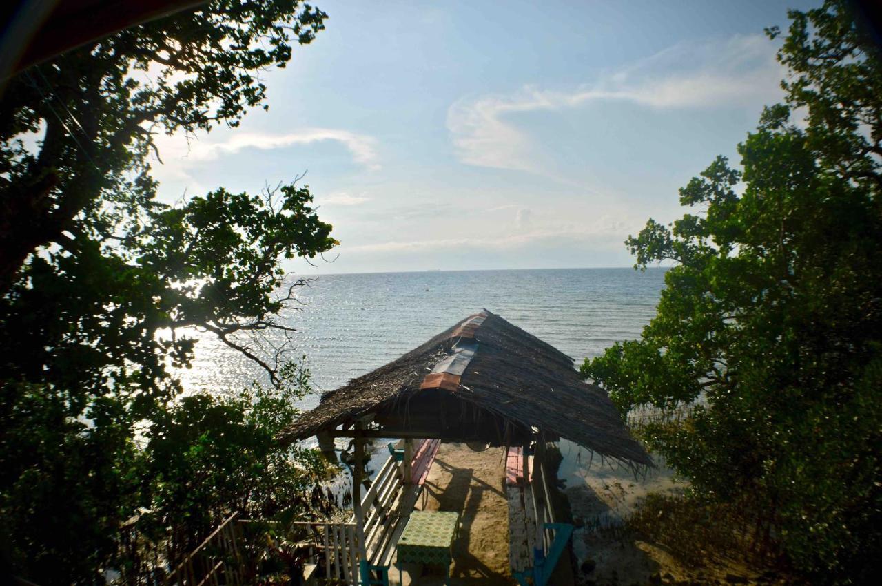 Alegria Dive Resort Exterior photo